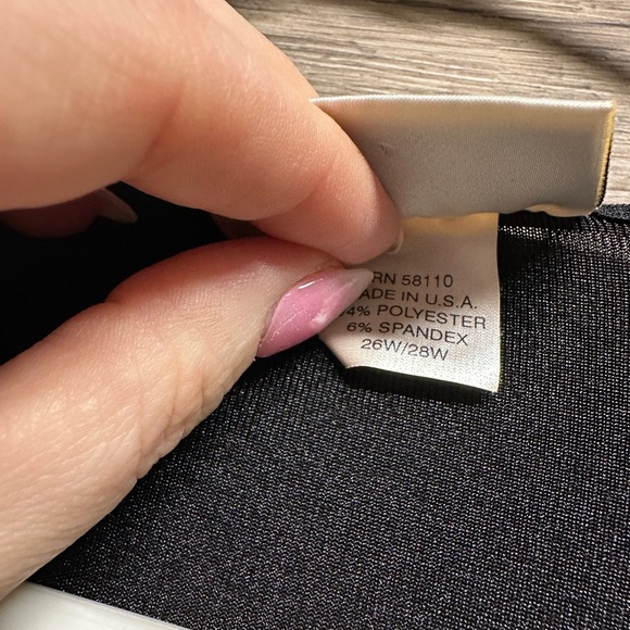 Kathie Lee Collection Black Relaxed Short Sleeve T-Shirt - Picture 3 of 5